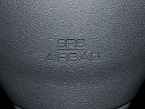 2011款1.6L 手动尊贵版 中控区