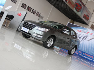 2011款1.6L 手动尊贵版 整体外观