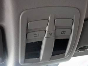 2011款1.6L 手动尊雅版 空间座椅
