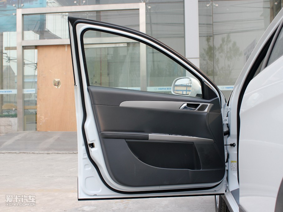 2011LCROSS 1.6L քݰ