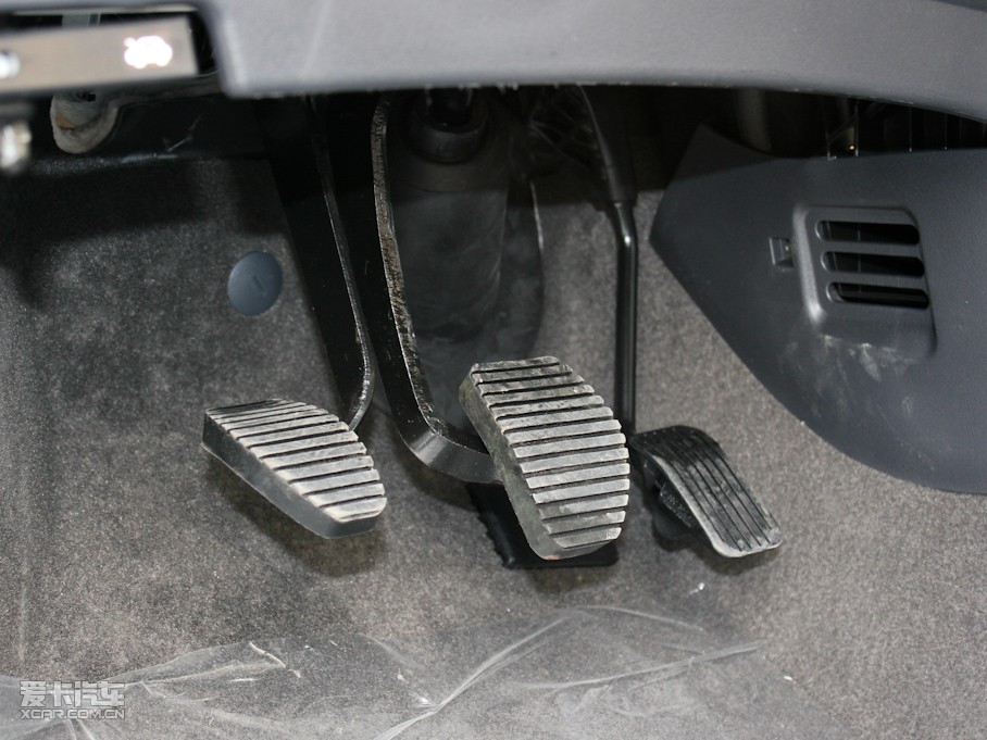 2011LCROSS 1.6L քݰ