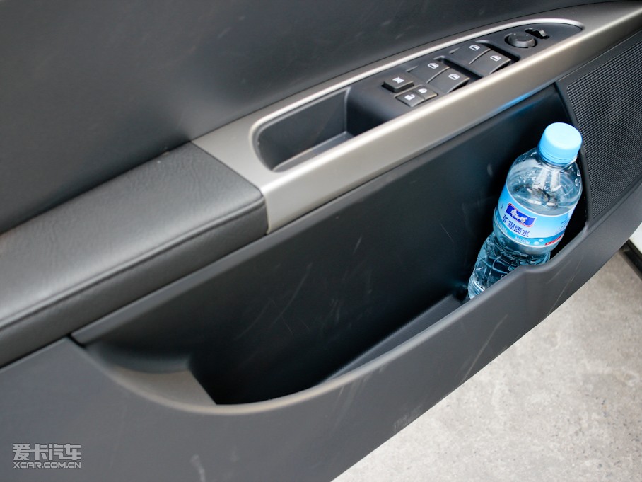 2011LCROSS 1.6L քݰ