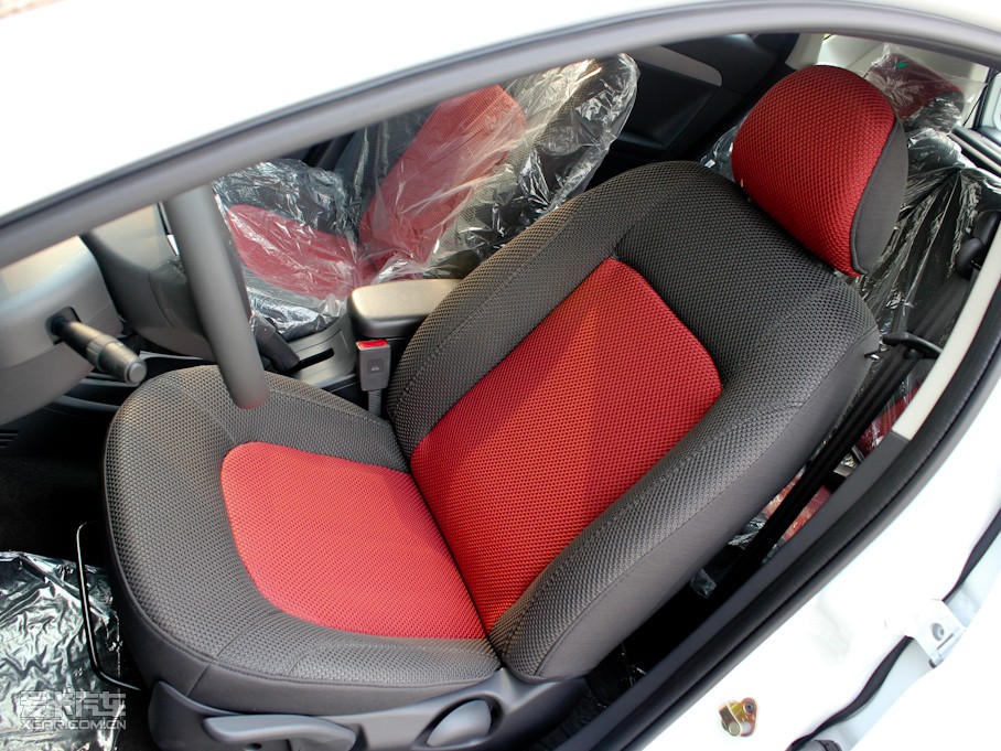 2011���L��CROSS 1.6L �ք����ݰ�