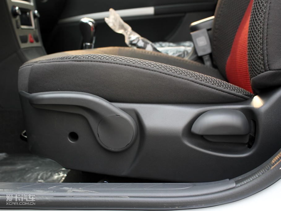 2011���L��CROSS 1.6L �ք����ݰ�