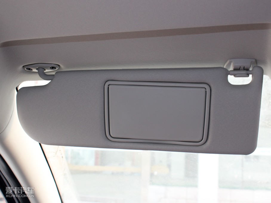 2011LCROSS 1.6L քݰ