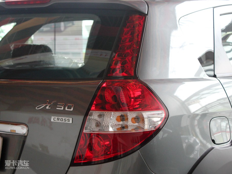 2011���L��CROSS 1.6L �ք����ݰ�