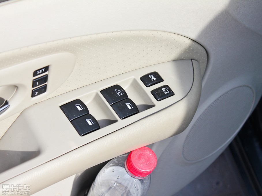 2012L(fng)A60 2.0L CVTF