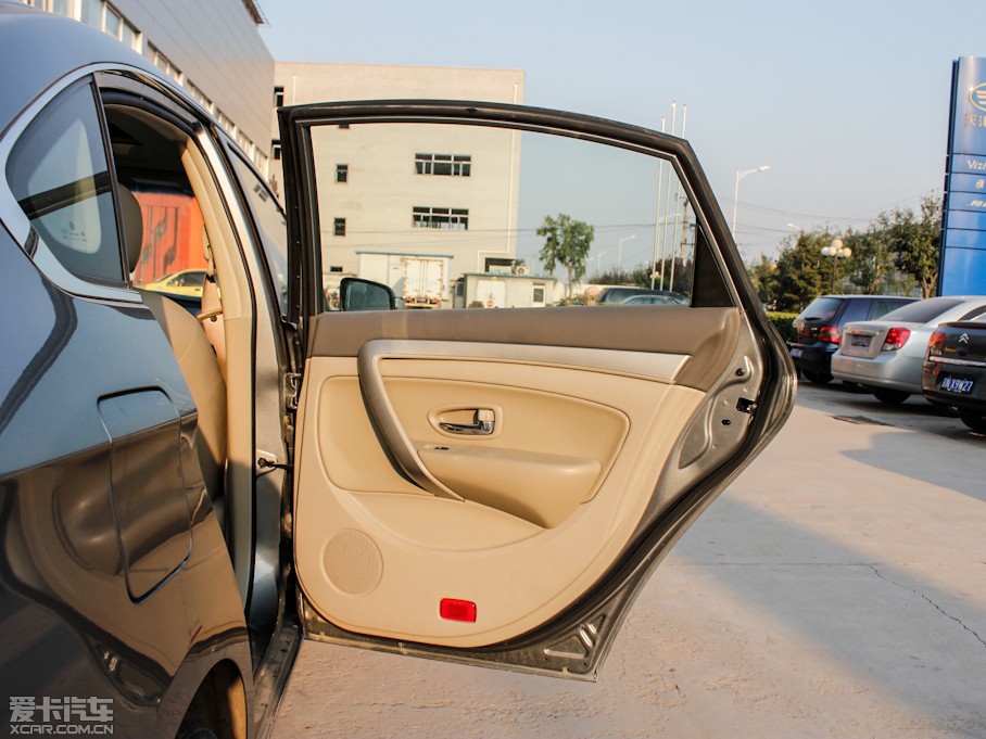 2012L(fng)A60 2.0L CVTƼ