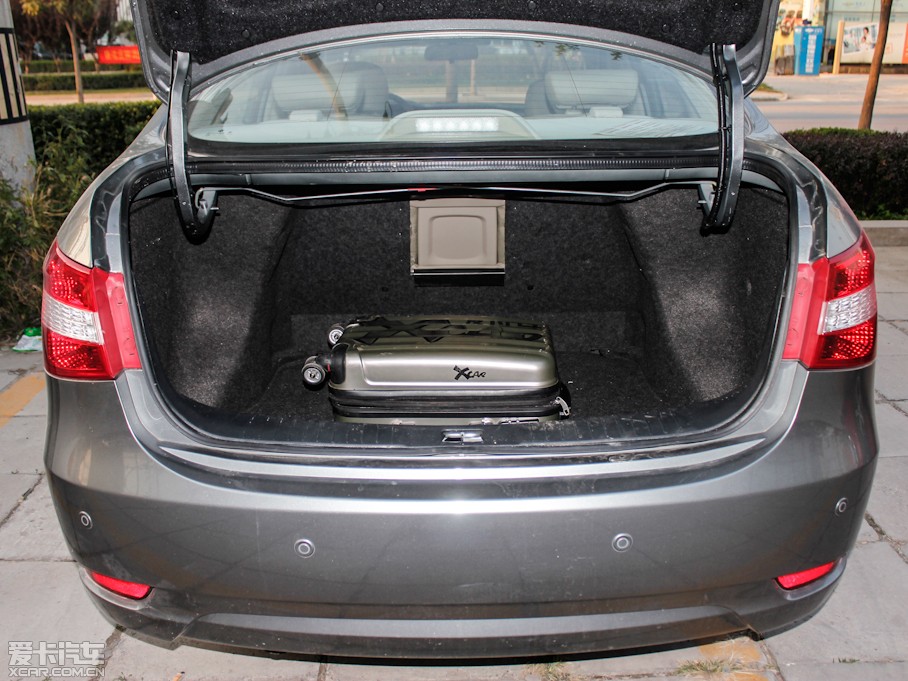 2012L(fng)A60 2.0L CVTƼ