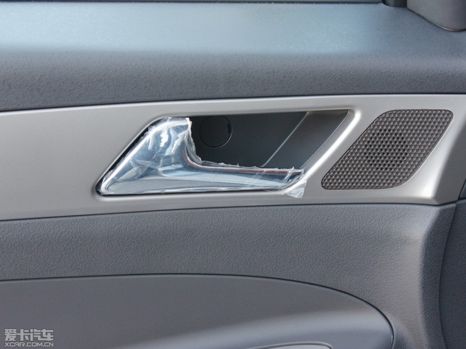 2012���L��CROSS 1.6L �ք����а�