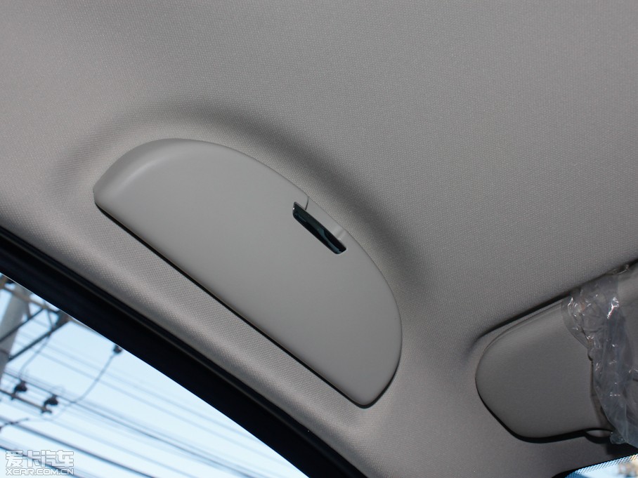 2012���L��CROSS 1.6L �ք����а�