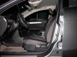 東風風神2012款風神S30