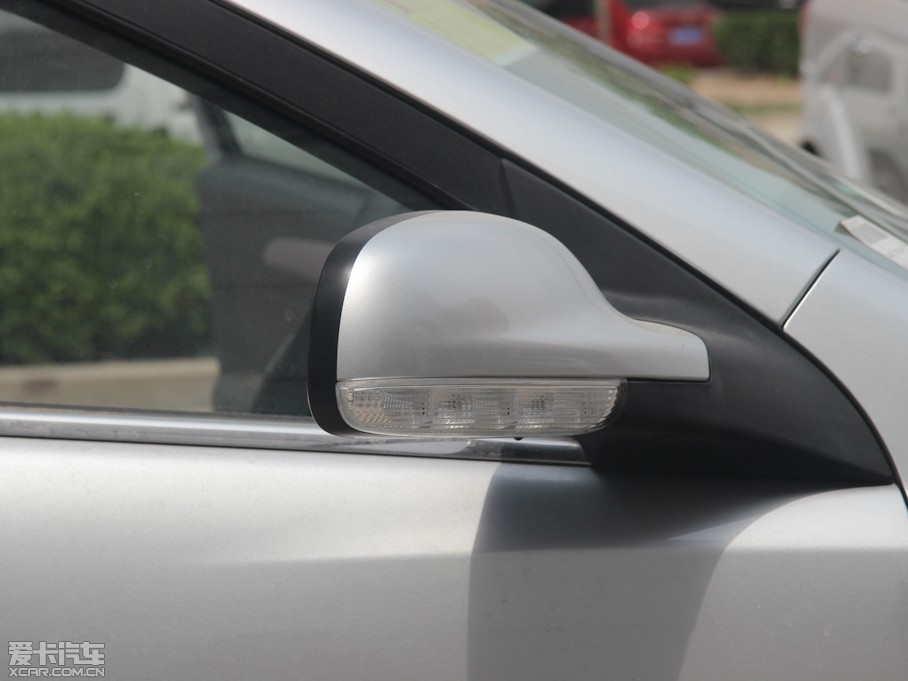 2012L(fng)CROSS 1.6L ք(dng)ݰ