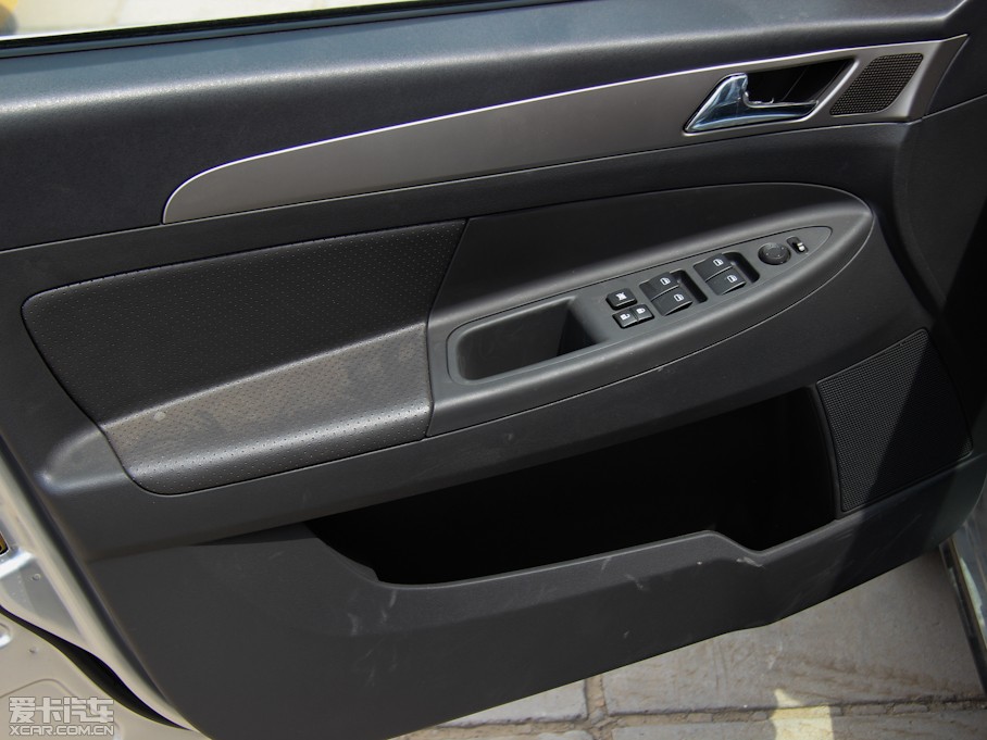 2012LCROSS 1.6L քݰ