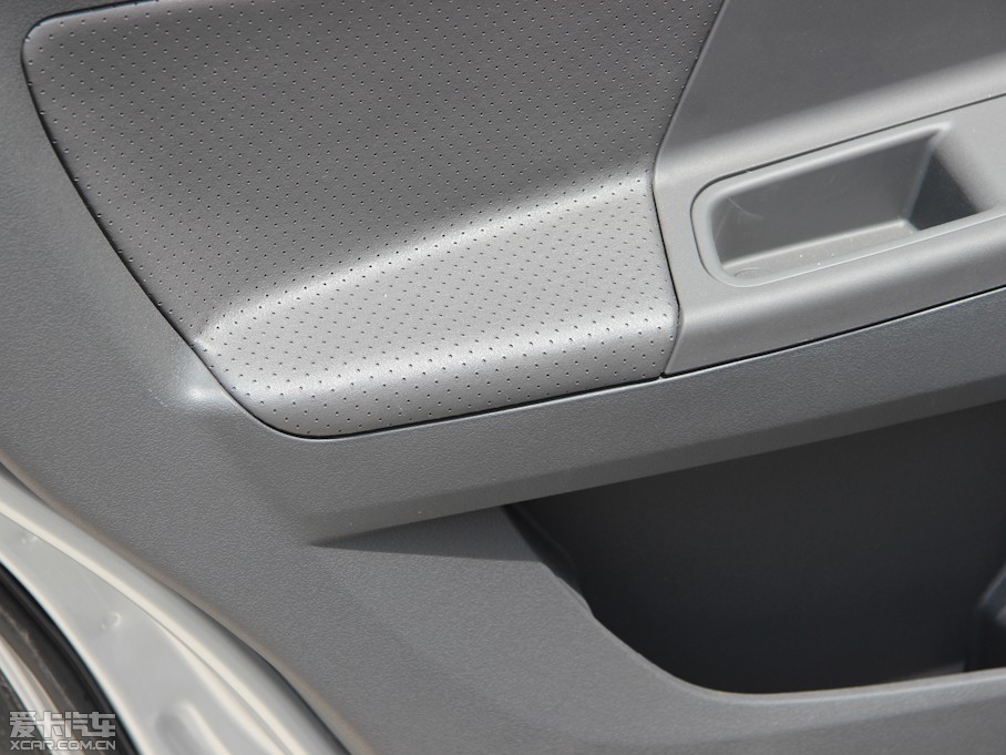 2012LCROSS 1.6L քݰ