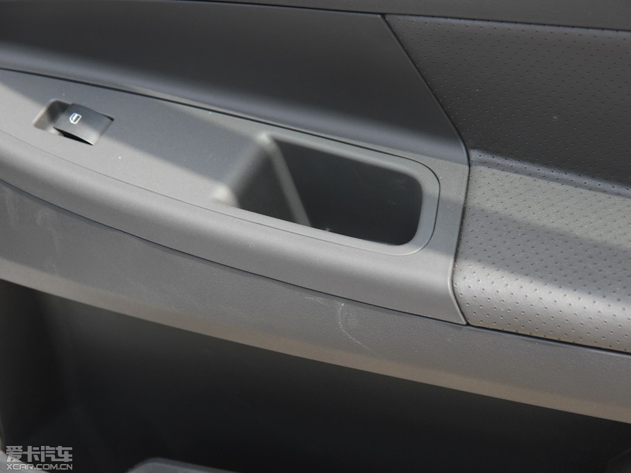 2012LCROSS 1.6L քݰ