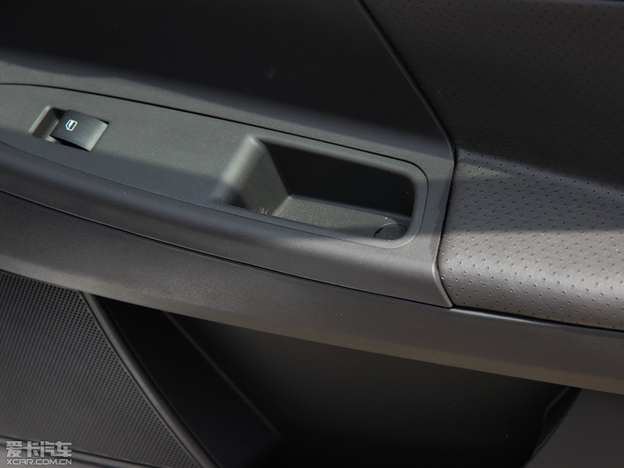 2012LCROSS 1.6L քݰ