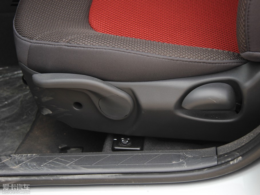 2012LCROSS 1.6L քݰ