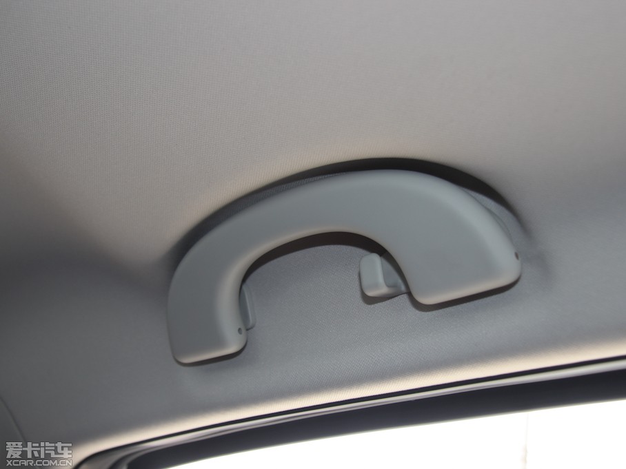 2012L(fng)CROSS 1.6L ք(dng)ݰ