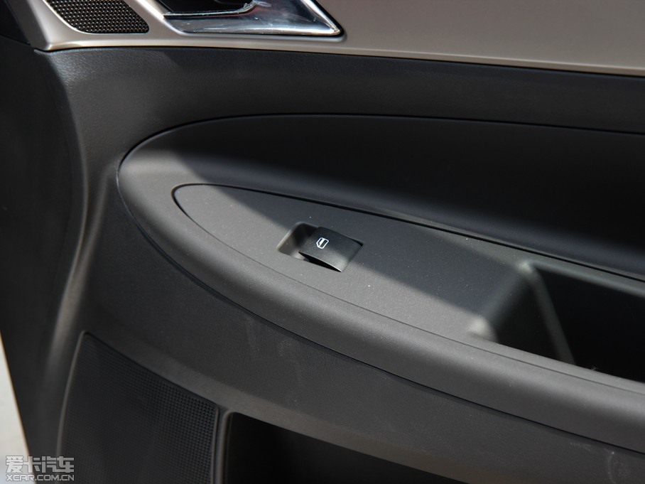 2012LCROSS 1.6L քݰ