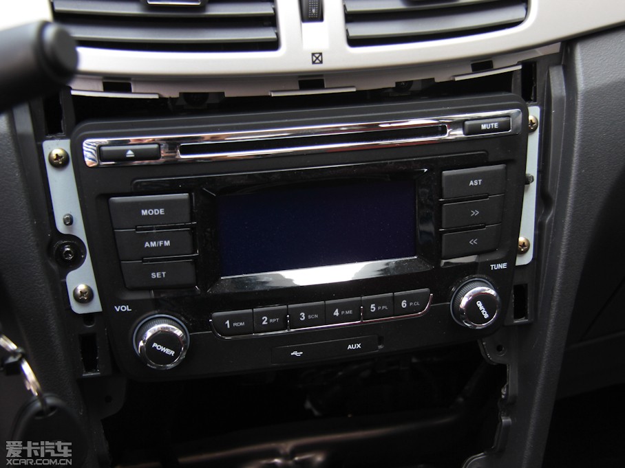 2012L(fng)CROSS 1.6L ք(dng)ݰ