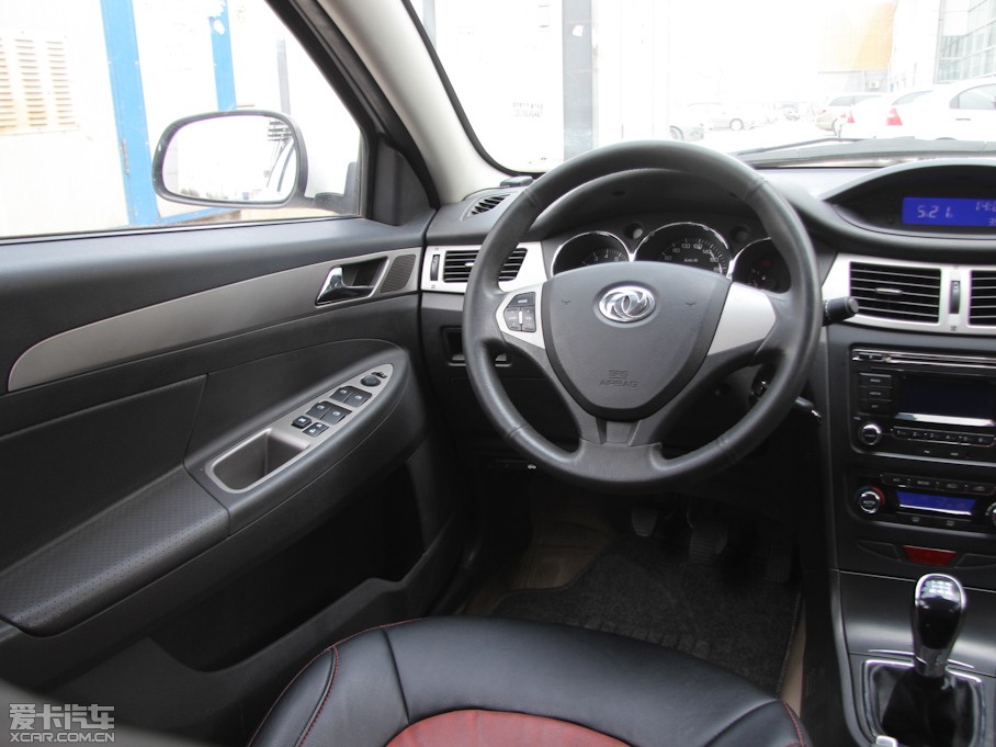 2012L(fng)CROSS 1.6L ք(dng)ݰ