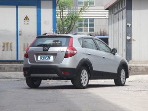 2012款1.6L 手动尊逸版 整体外观