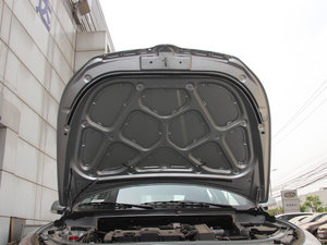 2012款1.6L 手动尊逸版 其它