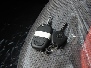2012款1.6L 手动尊逸版 车钥匙
