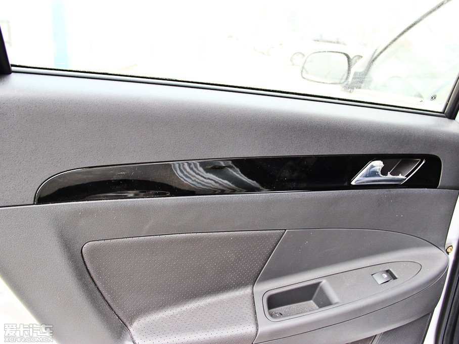 2013L(fng)S30 1.6L ք(dng)Ű