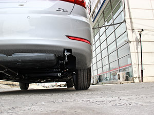 2013款1.6L 手动尊雅版 细节外观