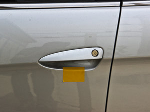 2013款1.6L 手动尊雅版 细节外观