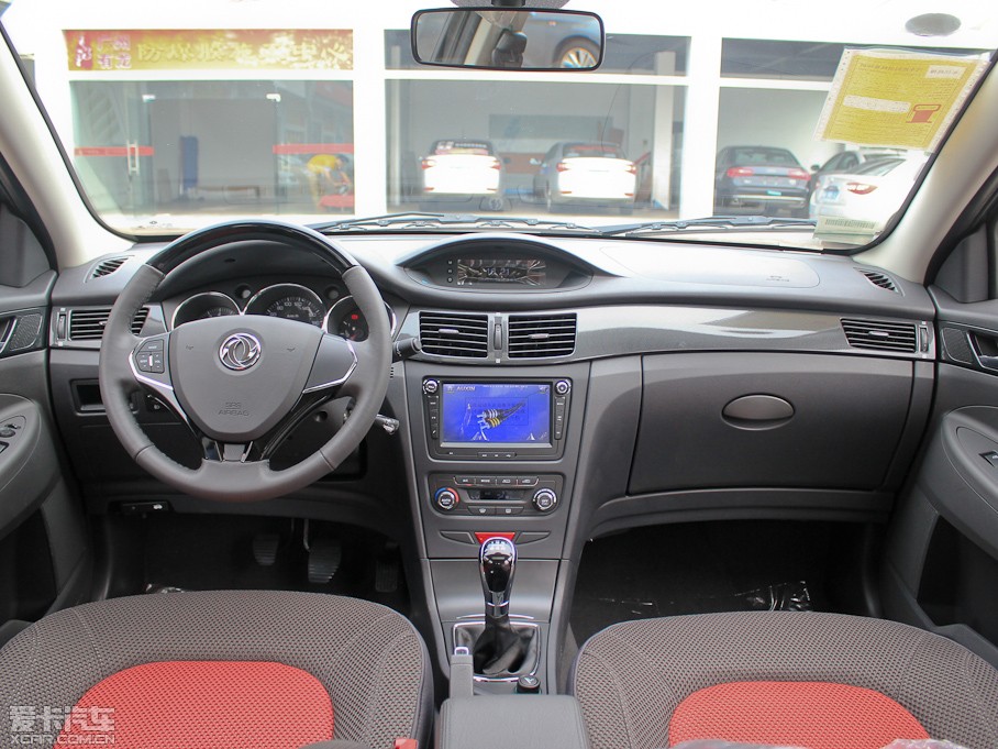 2013L(fng)CROSS 1.6L ք(dng)ݰ