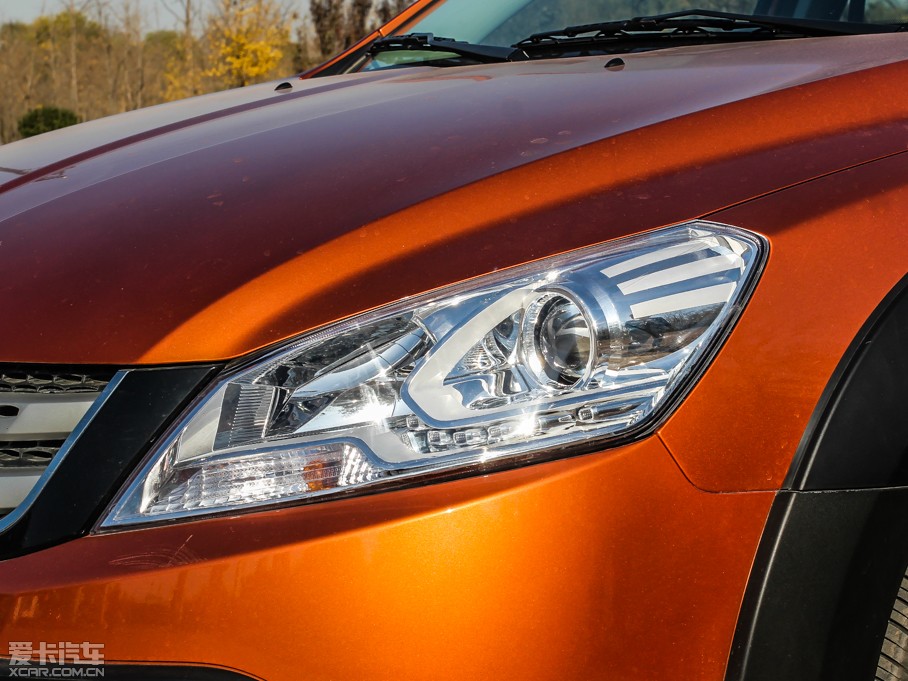 2013L(fng)CROSS 1.5L Ԅ(dng)ݰ