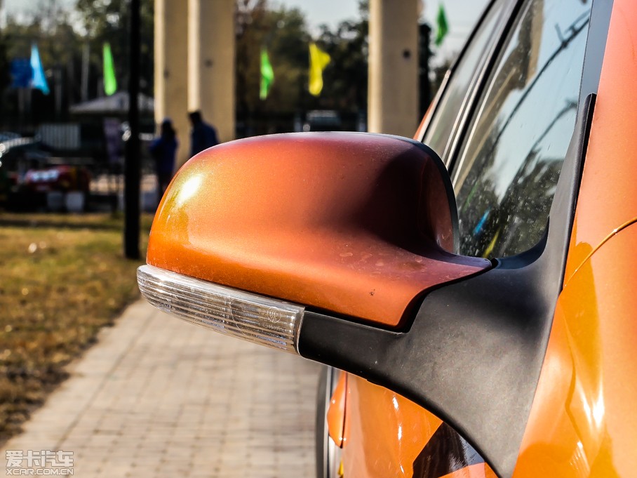 2013L(fng)CROSS 1.5L Ԅ(dng)ݰ