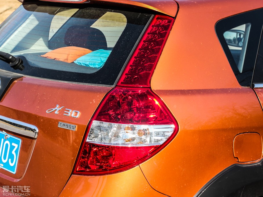 2013L(fng)CROSS 1.5L Ԅ(dng)ݰ