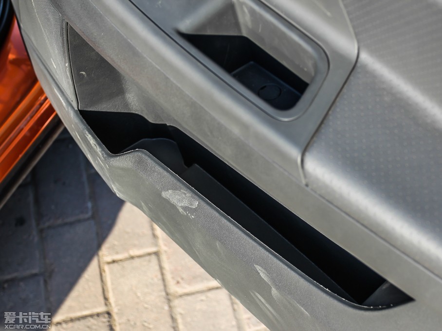 2013L(fng)CROSS 1.5L Ԅ(dng)ݰ