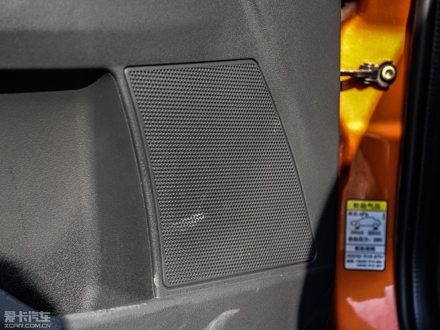 2013L(fng)CROSS 1.5L Ԅ(dng)ݰ