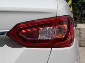 東風風神2014款風神S30