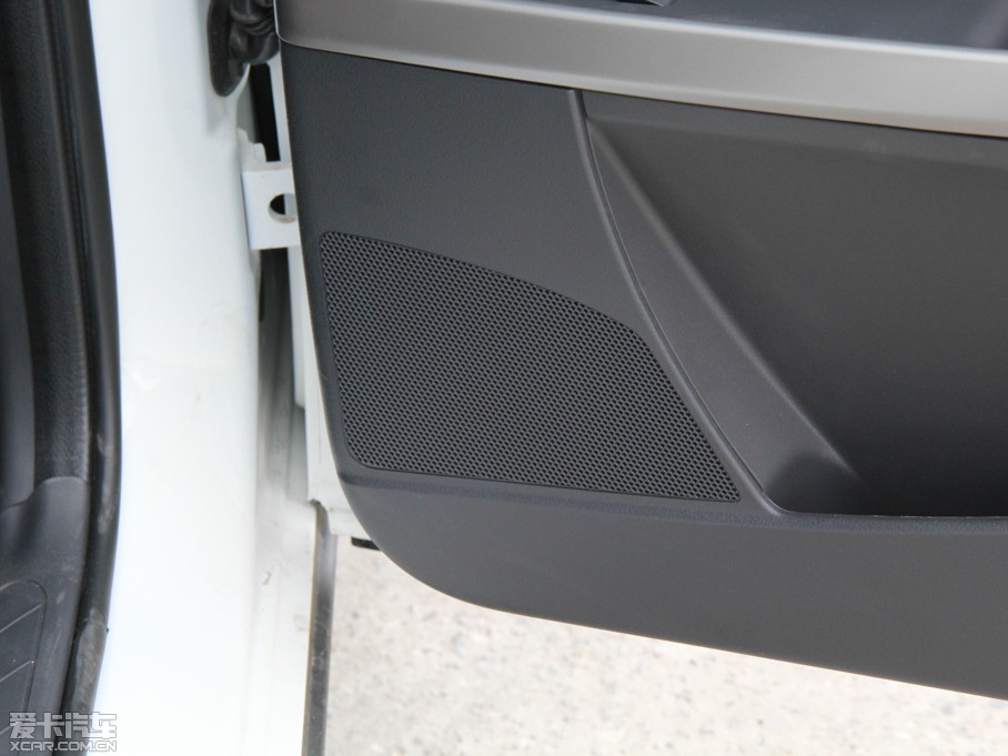 2014L(fng)CROSS 1.5L ք(dng)ж