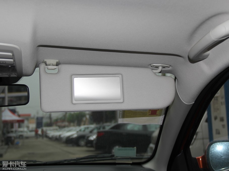 2014L(fng)CROSS 1.5L Ԅа