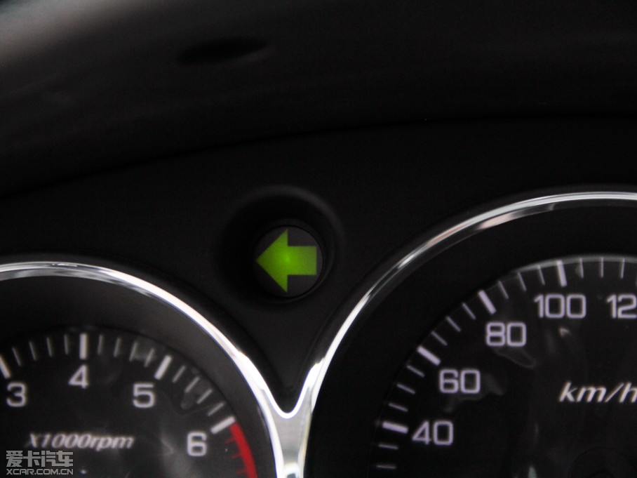 2014L(fng)CROSS 1.5L Ԅа