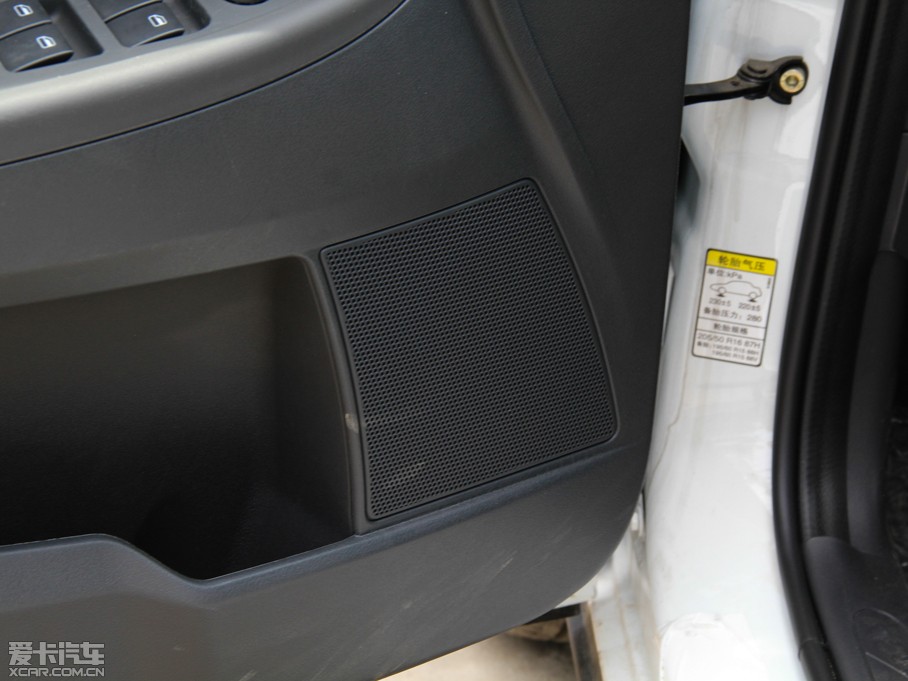 2014LCROSS { 1.5L Ԅ