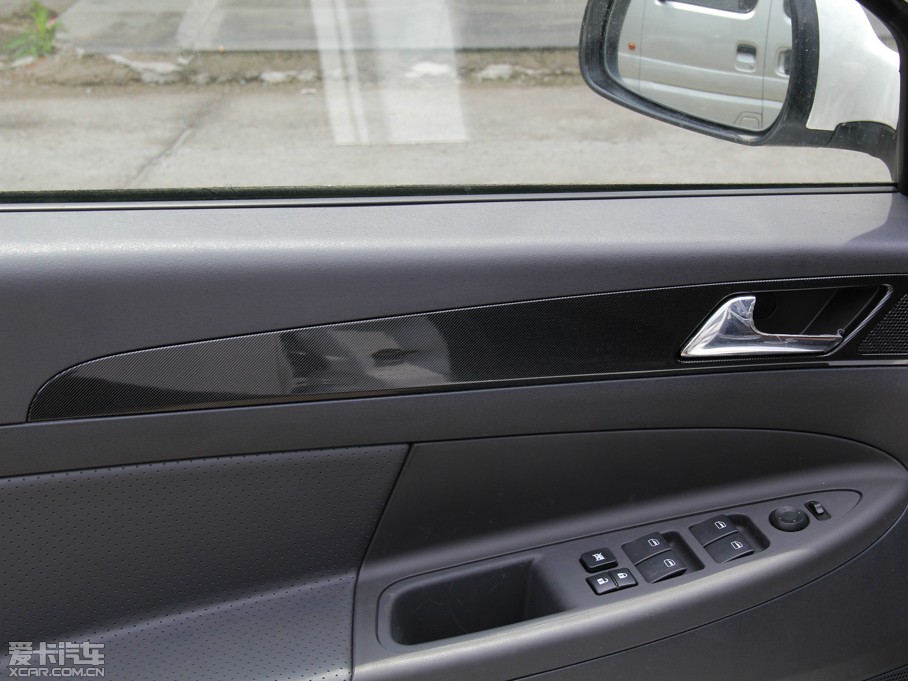 2014L(fng)CROSS (l){ 1.5L Ԅ(dng)