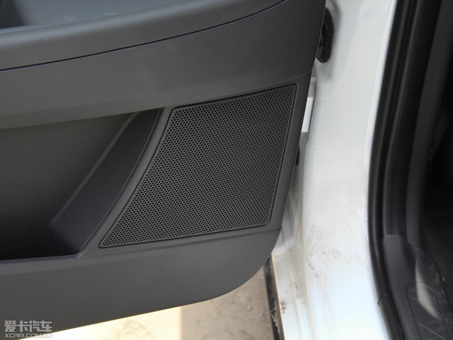 2014L(fng)CROSS { 1.5L Ԅ