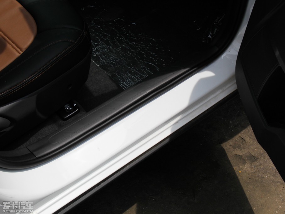 2014L(fng)CROSS { 1.5L Ԅ