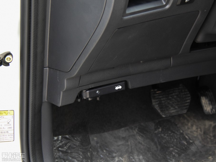 2014LCROSS { 1.5L Ԅ