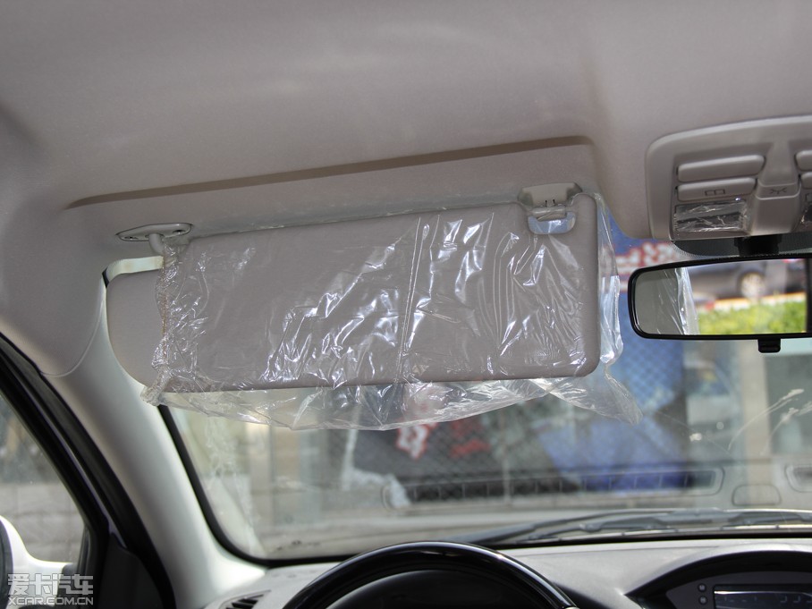 2014L(fng)CROSS { 1.5L Ԅ