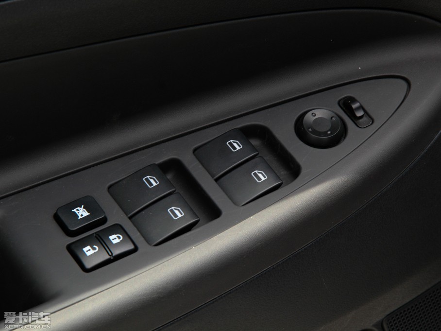 2014LCROSS { 1.5L Ԅ