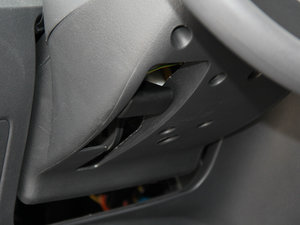 2014款1.5L 手动感恩版 空间座椅